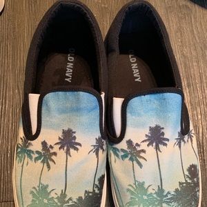 Men Beach wear shoes.